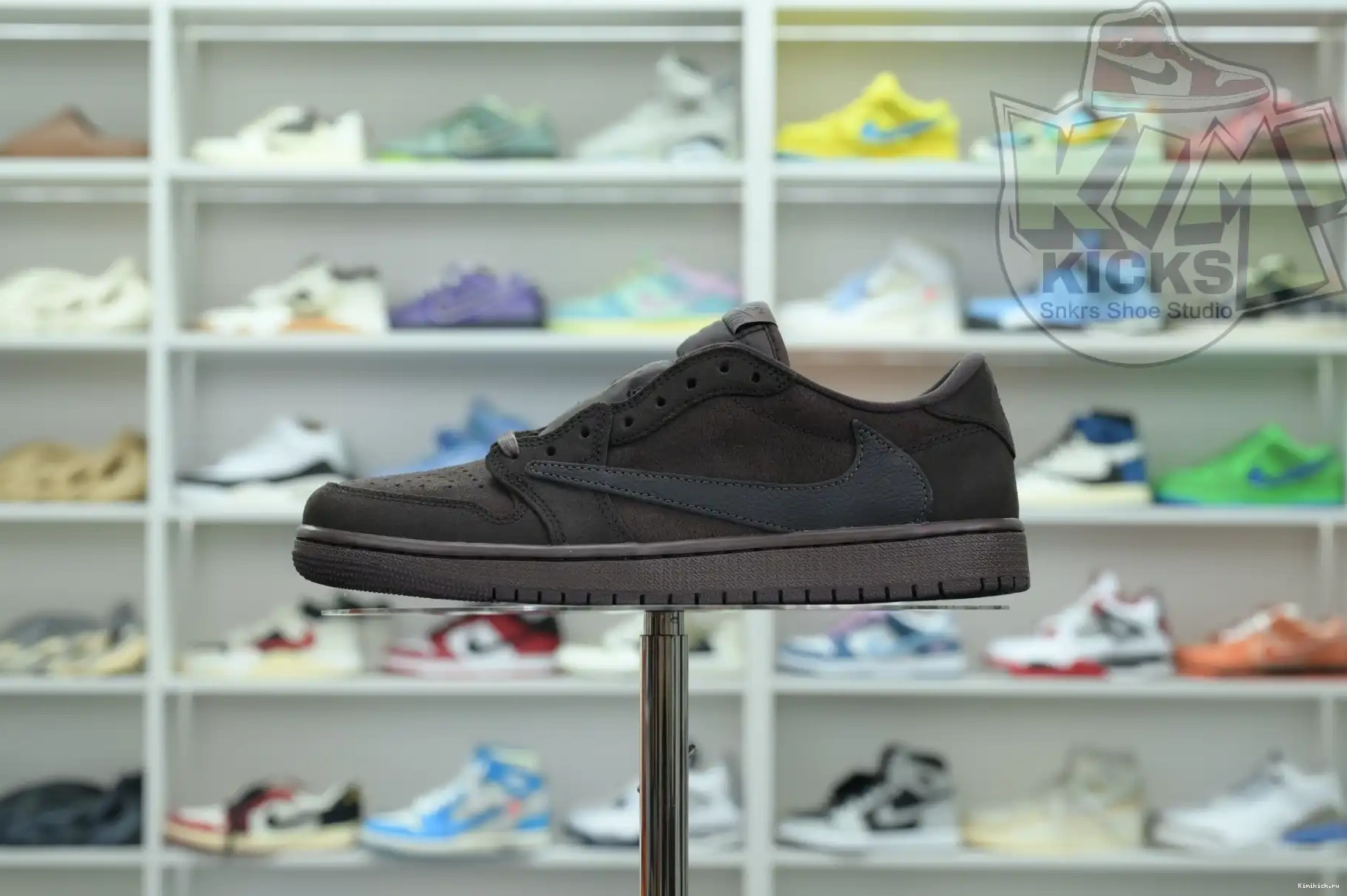 Air Brown” x Travis OG“Velvet Low Jordan Scott Kimikick Jordan 1 0619